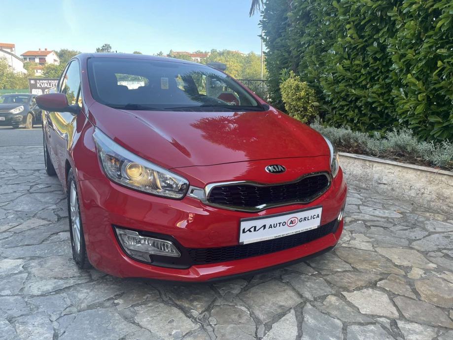 Kia Pro Ceed Crdi God Km Vlasnik Reg God