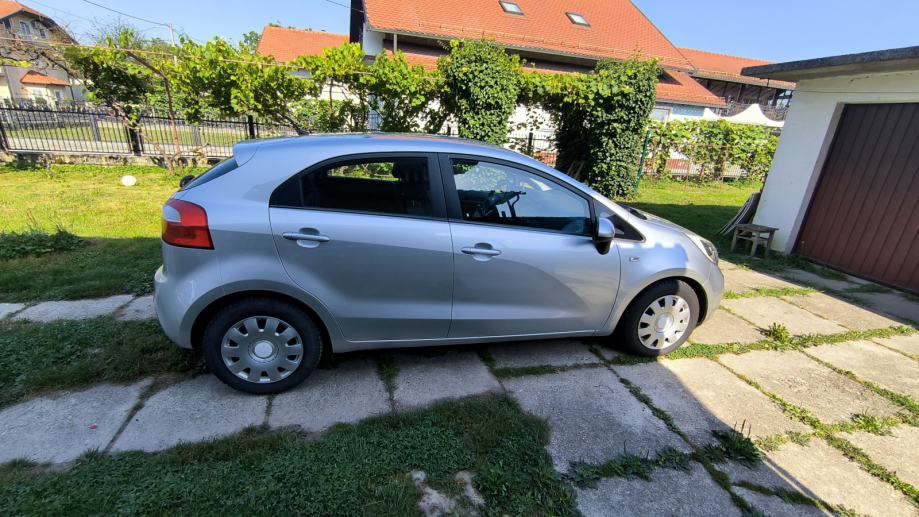 Kia Rio 1,2 EX, 2015.