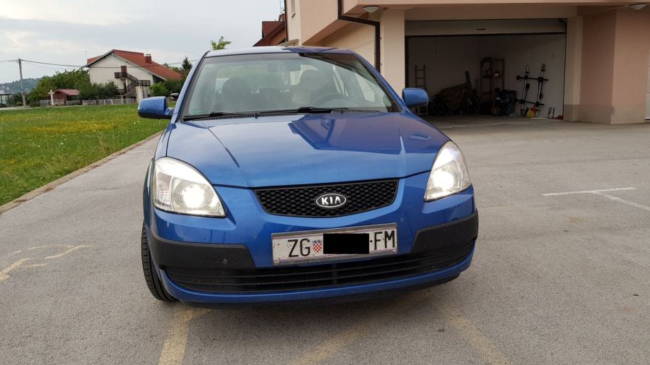 Kia Rio 1,4 sedan LPG