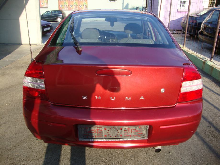 Kia shuma 2001