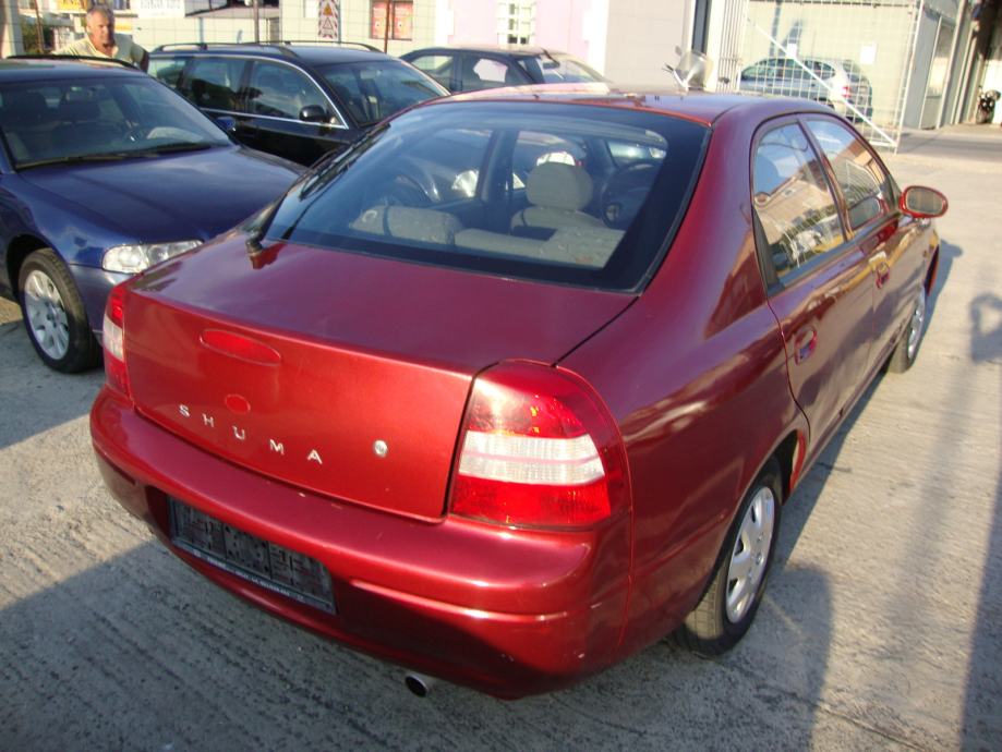 Kia shuma 2001