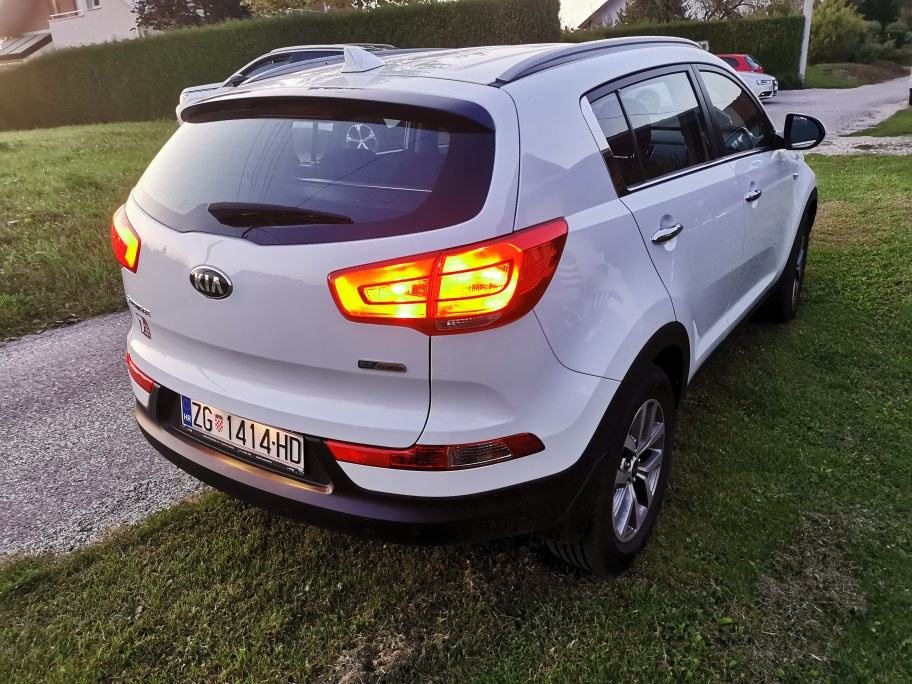 Kia sportage 2wd