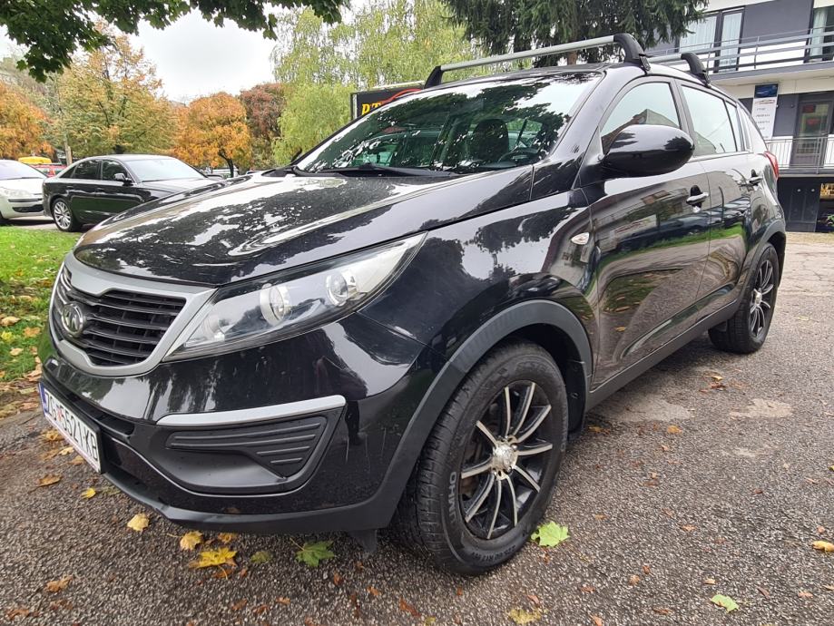 Kia Sportage 2WD 1,7 CRDi, servisna, klima, alu, HR auto...