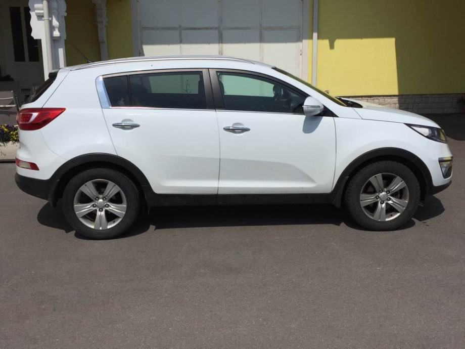 Kia sportage 2wd