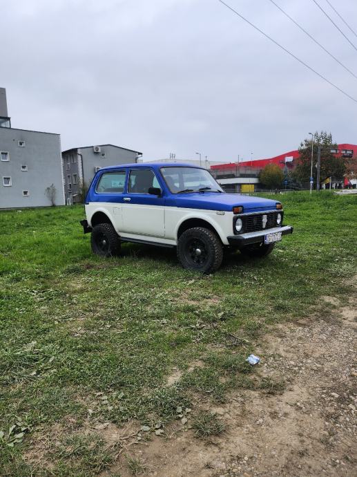 Lada Niva 1700