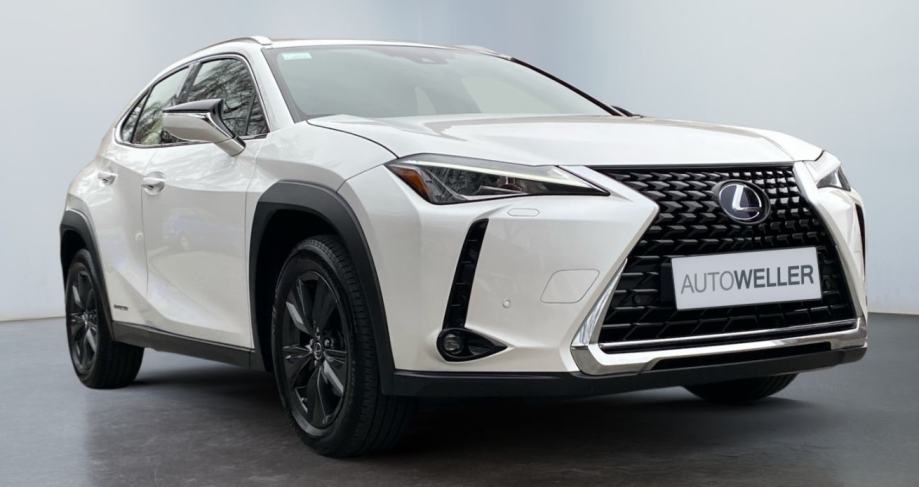 Lexus UX UX 250h LaunchEdition LED navi gr.sj.i volan kamera 78000km