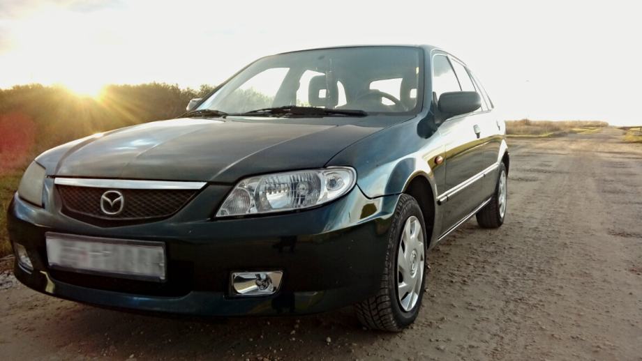 Mazda 323 2001