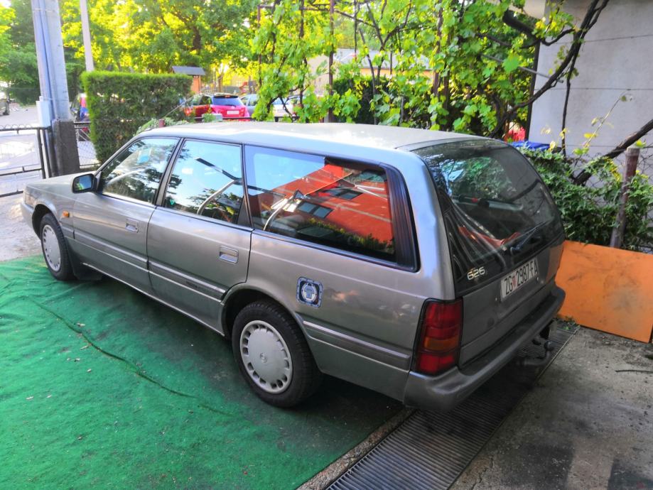 Mazda 626 wagon