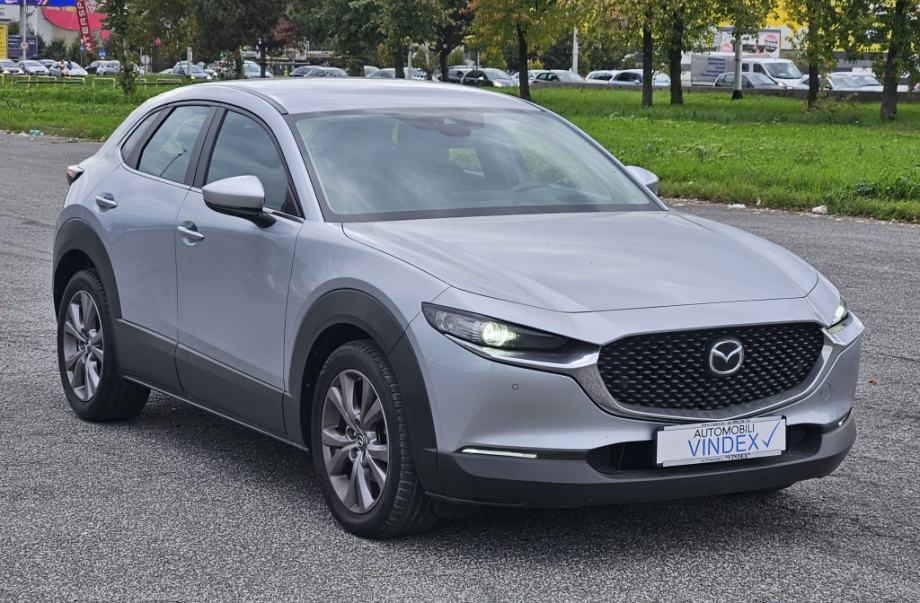 Mazda CX-30 2,0 E-SkyActiv-X 74000 km