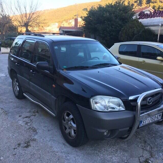 Mazda tribute 2