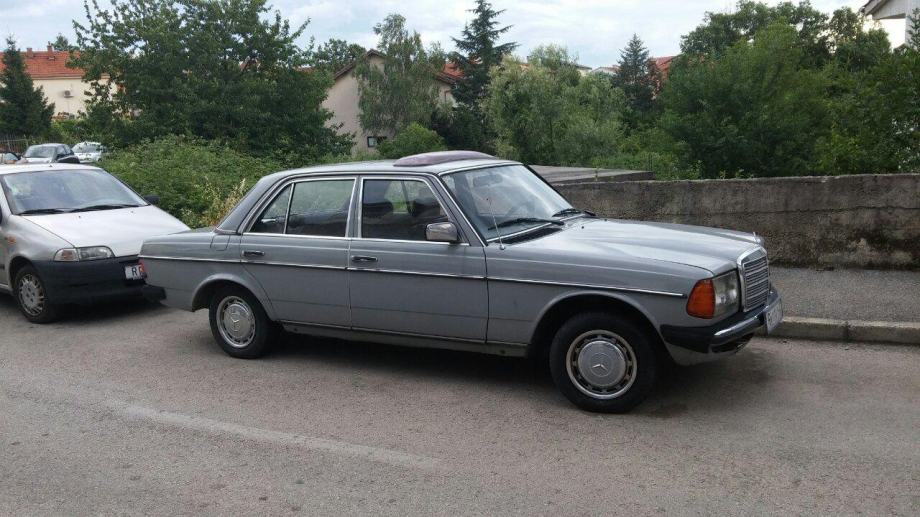 Mercedes 123 200D