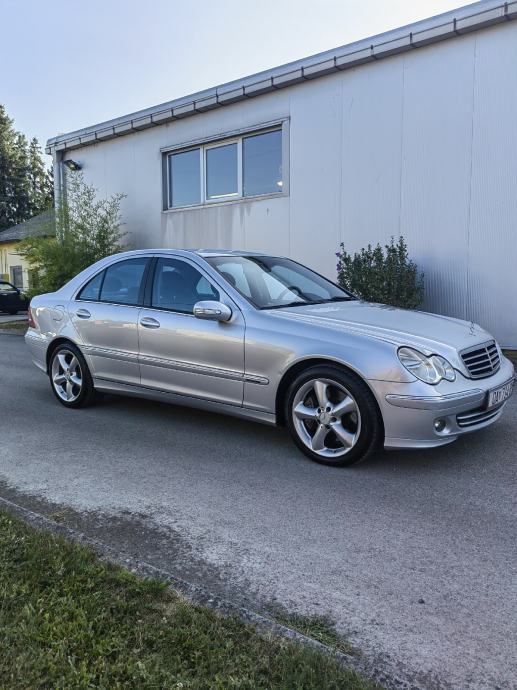 Mercedes-Benz C-klasa 200