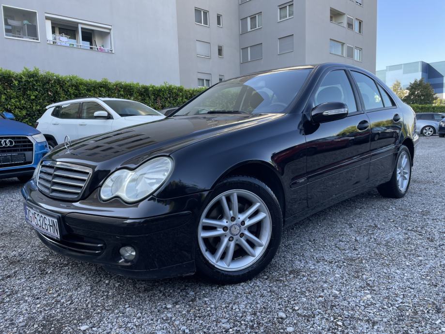 MERCEDES-BENZ C-KLASA 220 CDI AUTOMATIK 2005 GODINA CIJENA 3,700€!!!