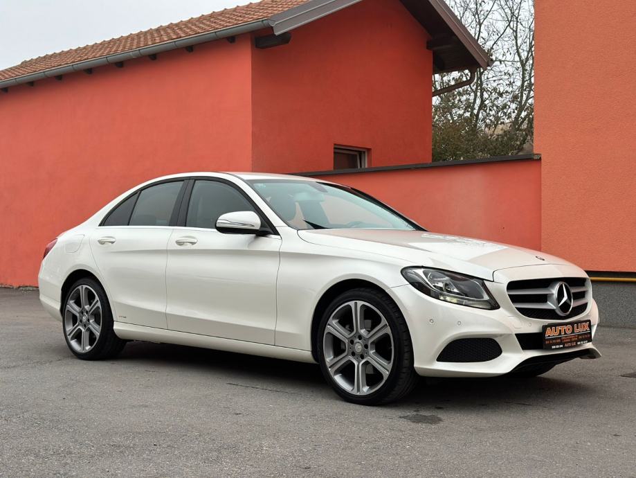 Mercedes-Benz C-klasa 220 D automatik •2015.g.•Navigacija•160 500 km•