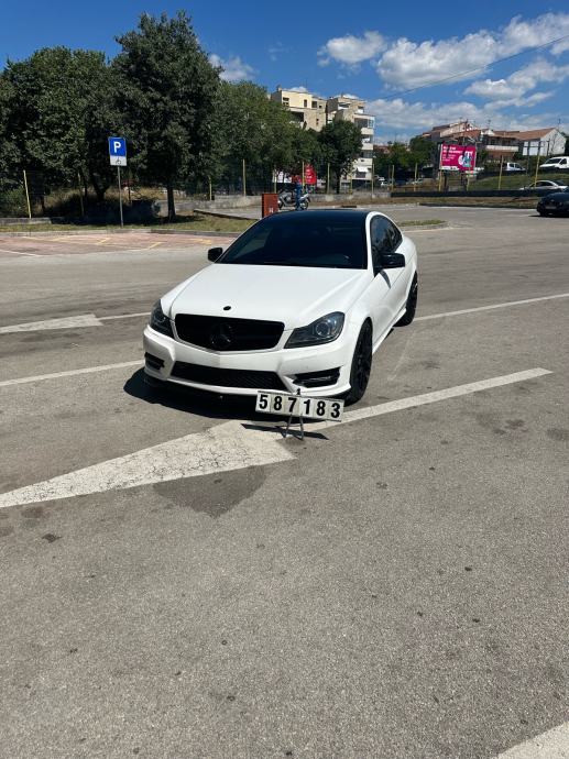 Mercedes-Benz C-klasa Coupe 220 automatik, 2015 god.