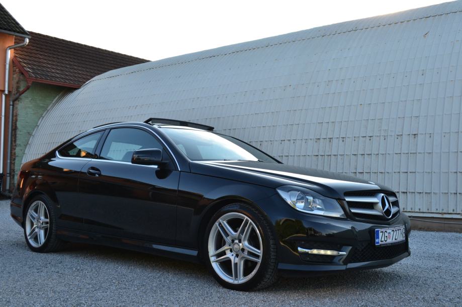 Mercedes-Benz C-klasa Coupe 250 cdi 7G tronic AMG rega godinu dana