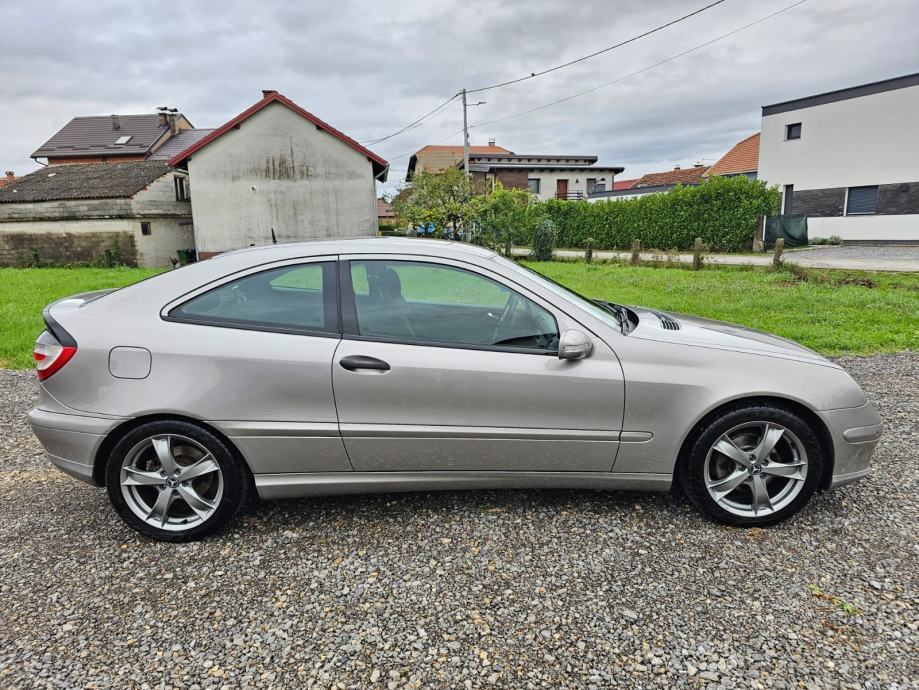 Mercedes Benz C Klasa Sportcoupe God