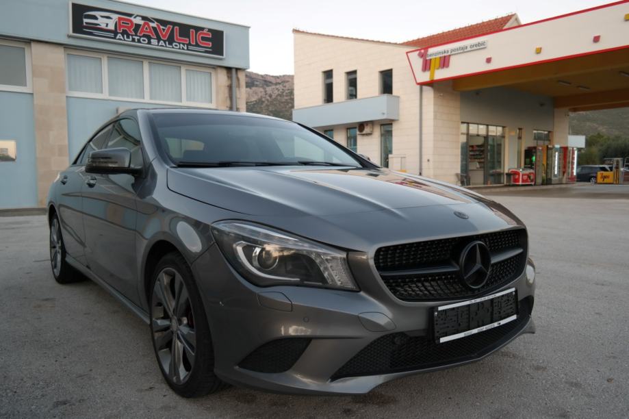 Mercedes-Benz CLA klasa 200 CDI navigacija, koža, parking kamera