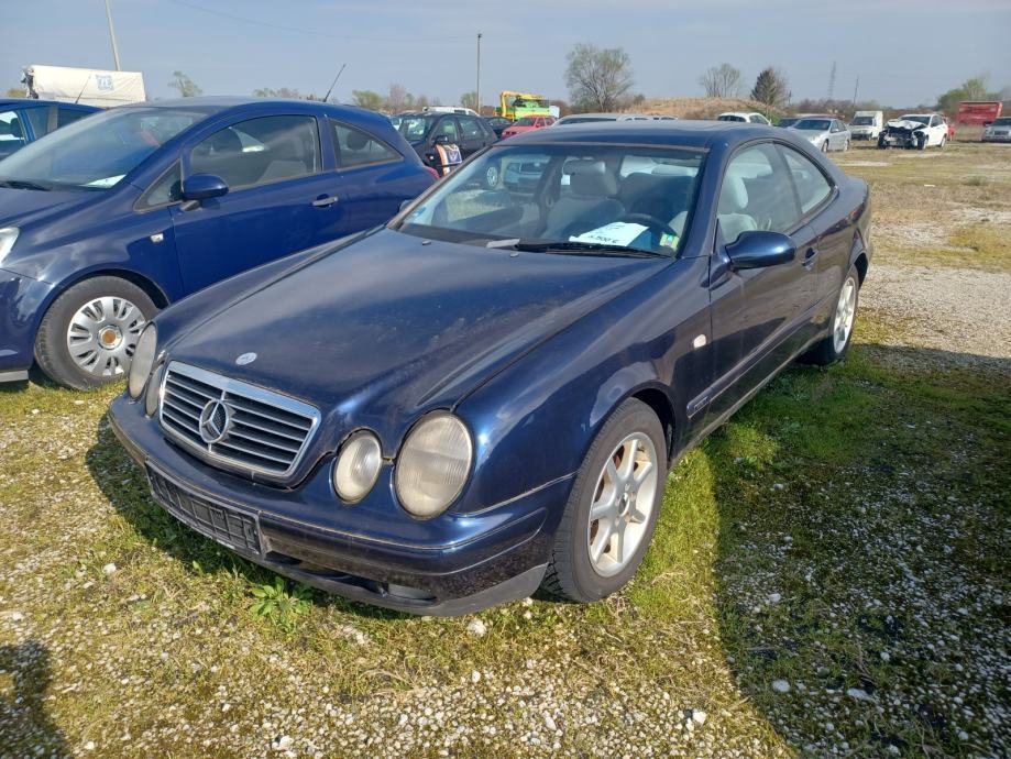 Mercedes-Benz CLK coupe 230 *SA TEHNIČKIM PREGLEDOM * GARANCIJA*