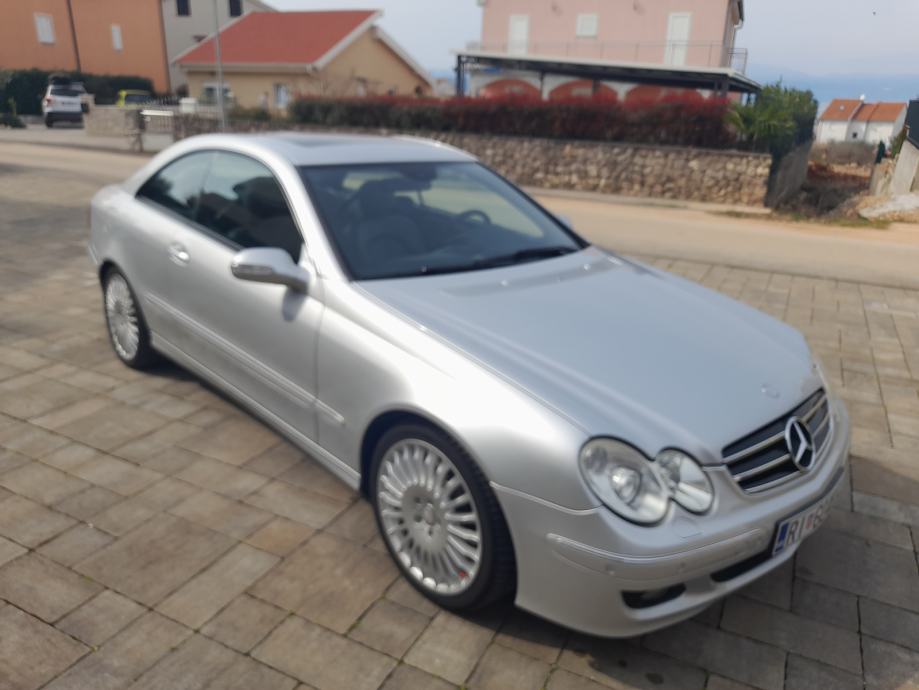 Mercedes-Benz CLK coupe 320 CDI automatik