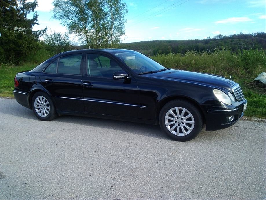 Mercedes-Benz E 220 CDI ELEGANCE