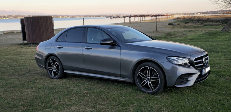 Mercedes-Benz E-klasa 220d 9-G AMG Night Edition Plus