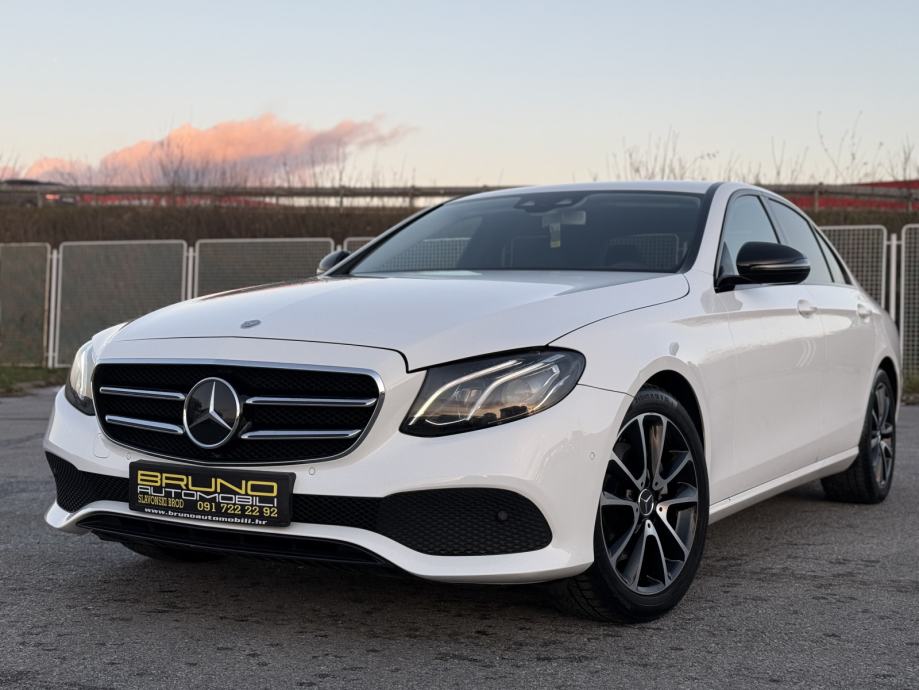 Mercedes-Benz E-klasa 220D AVANTGARDE/NIGHT PAKET