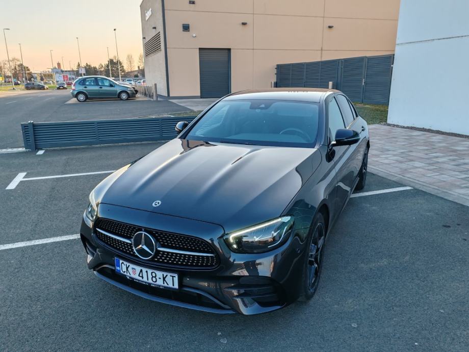 Mercedes-Benz E-klasa 300dE AMG automatik plug-in  samo 16000km