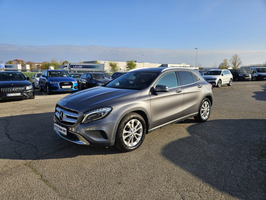 Mercedes-Benz GLA 200 CDI STYLE,NAVI,PDC,STRAŽNJA KAMERA,MFV