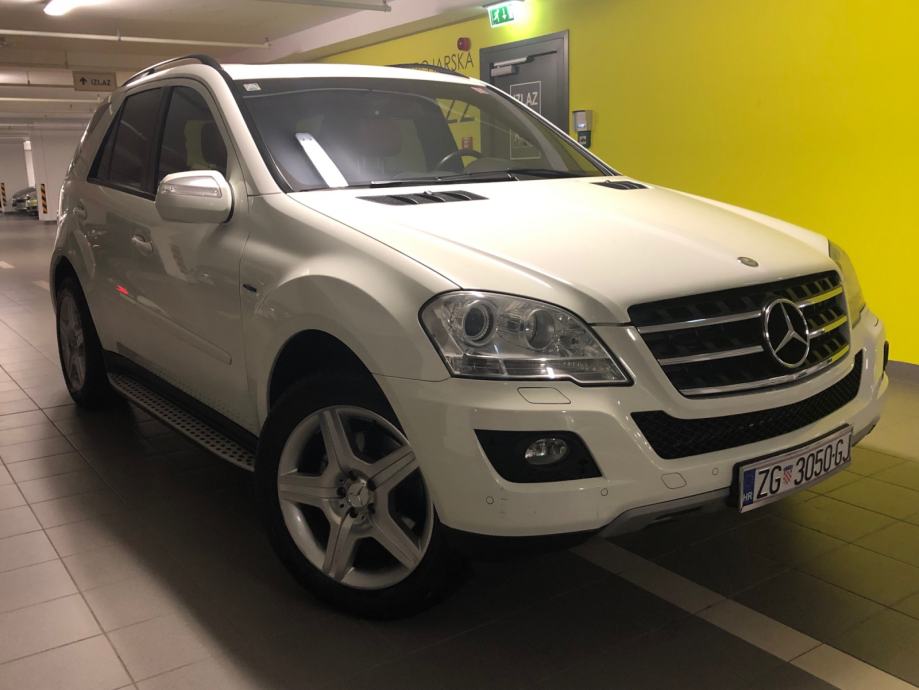 Mercedes-Benz ML 350 CDI 4MATIC AIRMATIC, PRILIKA! TOP STANJE!