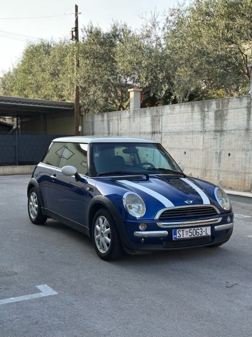 MINI Cooper ONE 1.6