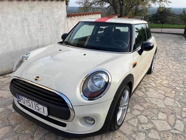 MINI One 1,5 Diesel F56