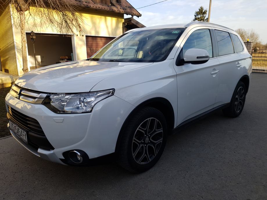 Mitsubishi outlander 2 поколение