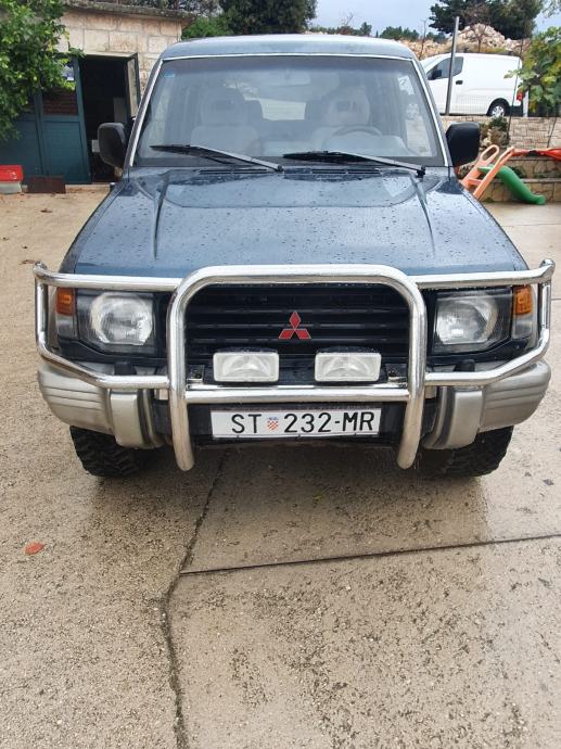 Mitsubishi Pajero 2,5 GL CDL TD