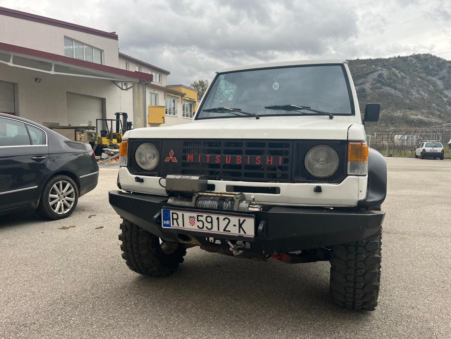 Mitsubishi Pajero 3.0 V6