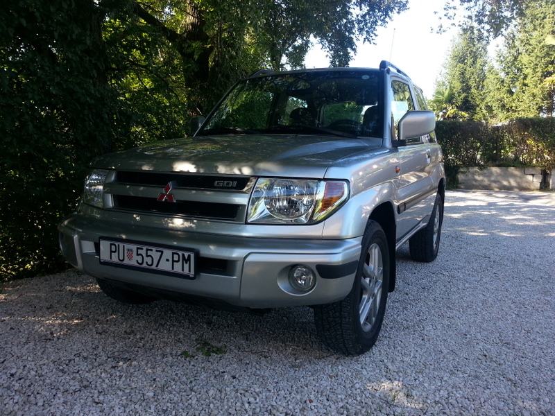 Mitsubishi pajero pinin 2004