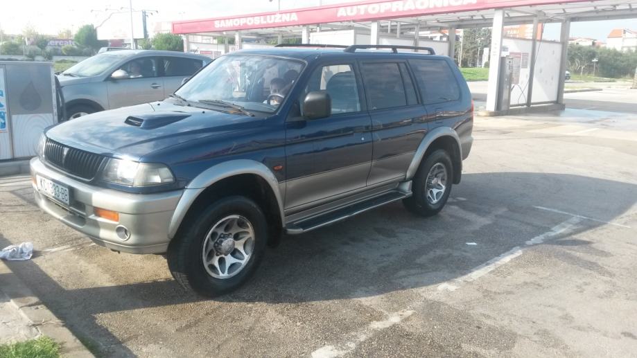 Mitsubishi pajero sport 1999