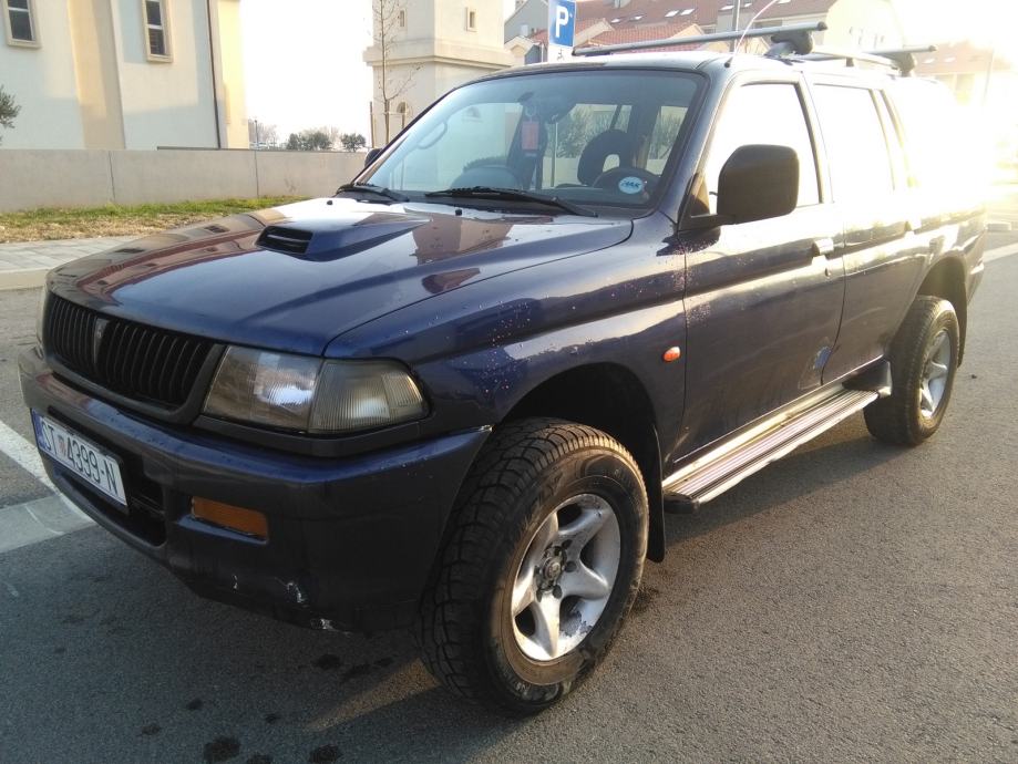 Mitsubishi pajero sport 1999