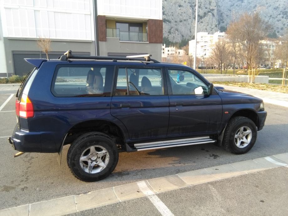 Mitsubishi pajero sport 1999