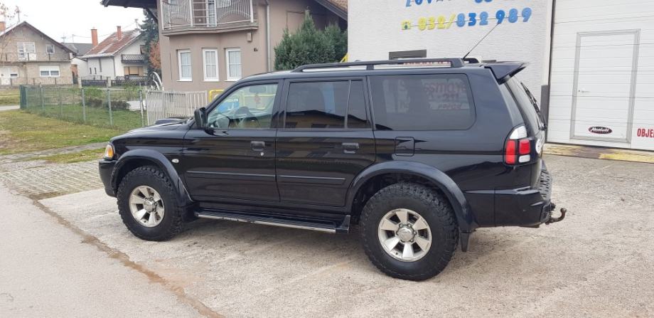 Mitsubishi pajero sport 2006