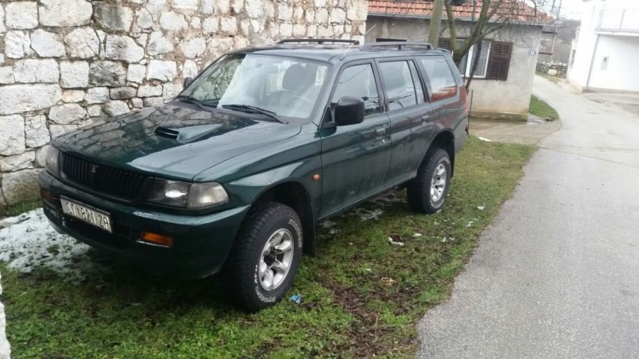 Mitsubishi pajero sport 1999