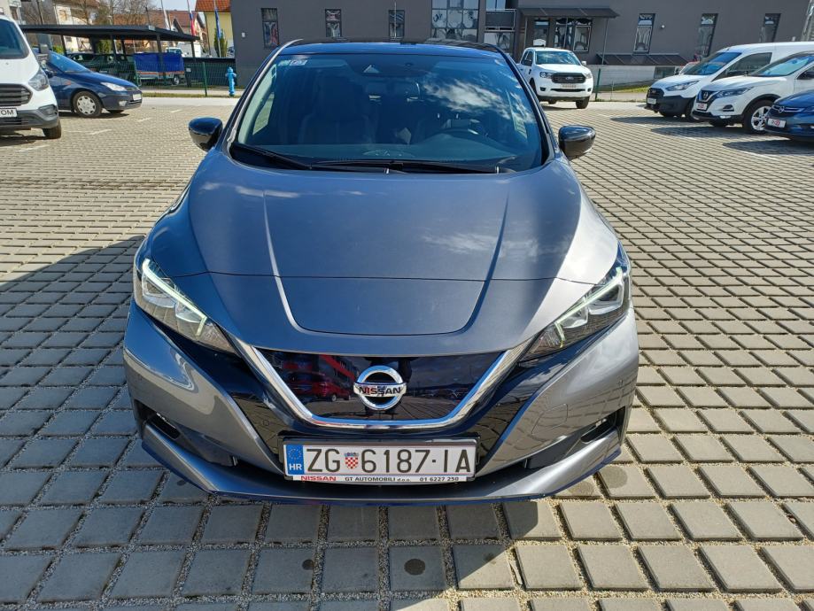 Nissan leaf 62kw