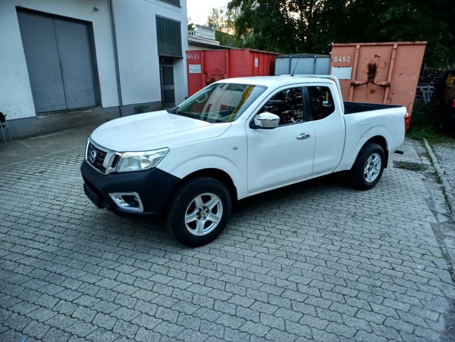 Nissan Navara X-tra *40 god. svojim kamionima uvozimo po narudžbi*