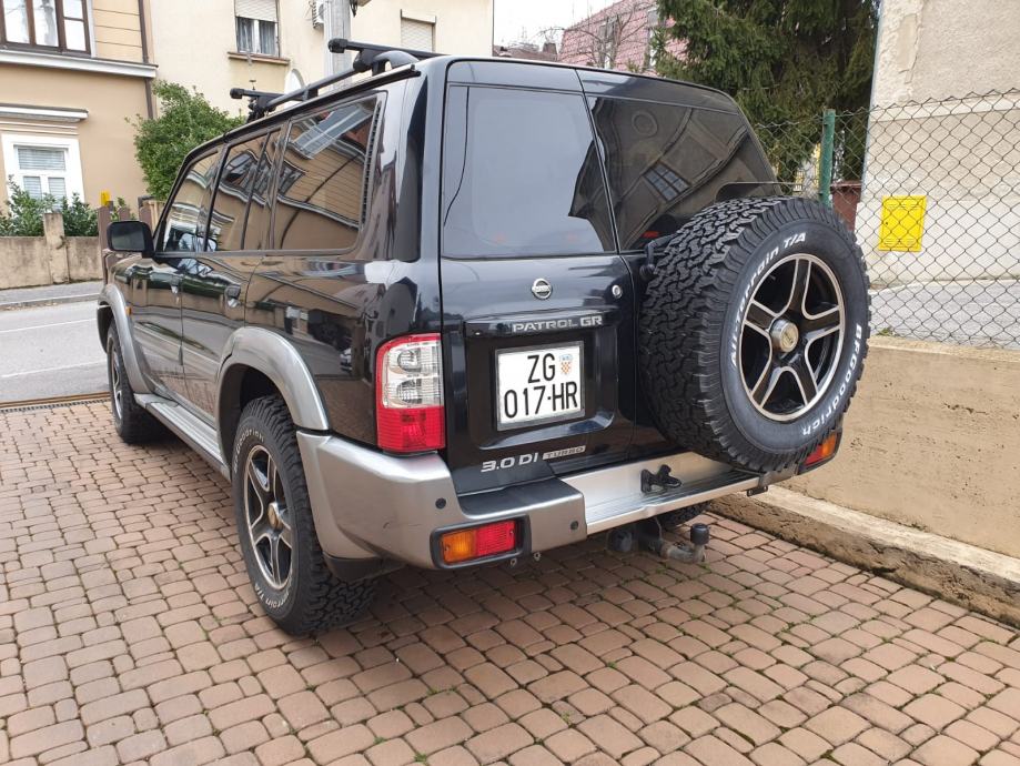 Nissan patrol 3 дверный