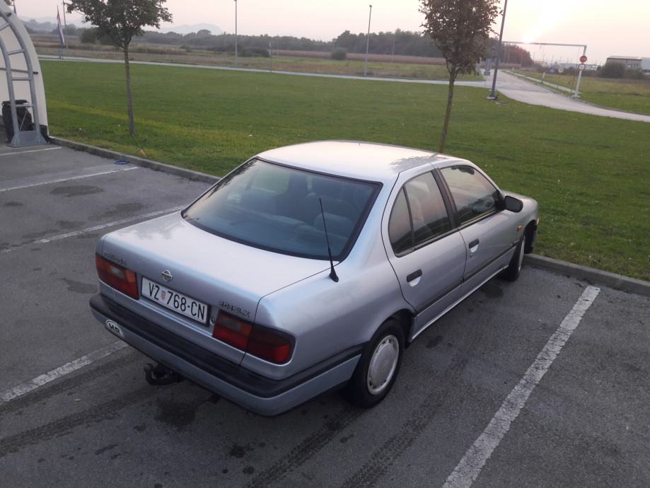 Nissan primera 2