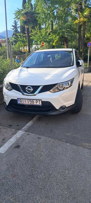 Nissan Qashqai 1,2