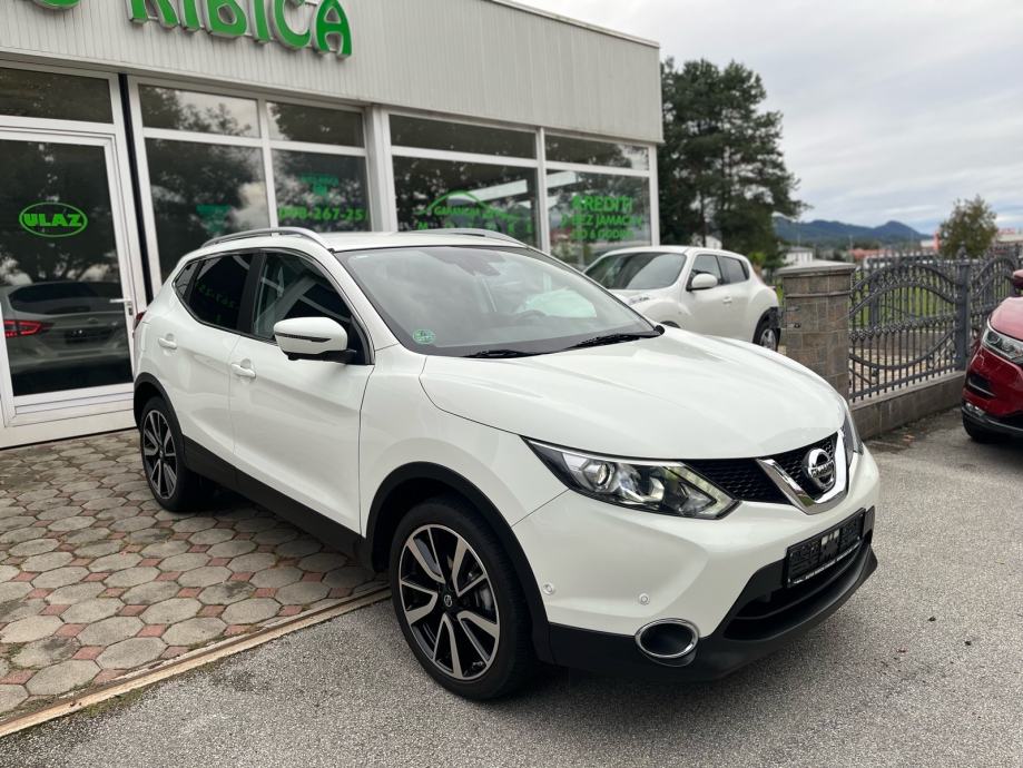 Nissan Qashqai 1,5 dCi*Kamera 360°*Navi*