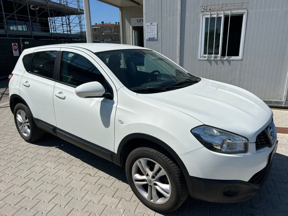 Nissan Qashqai 1,5 dCi ++rata 114,00EUR/mj / KREDIT / KARTICE++