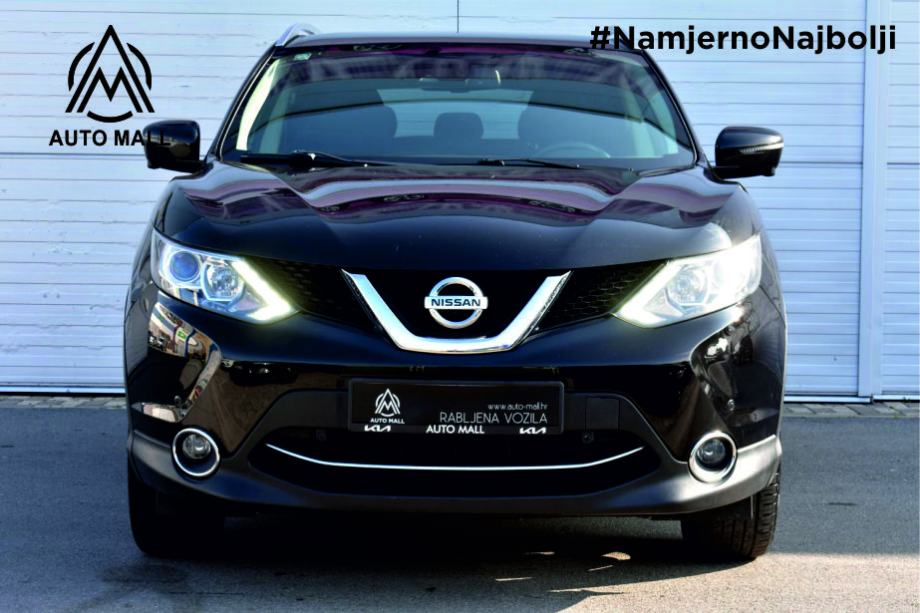 Nissan Qashqai 1.5 dCi *SERVISNA, REGISTRACIJA DO 08/2025, NAVIGACIJA*