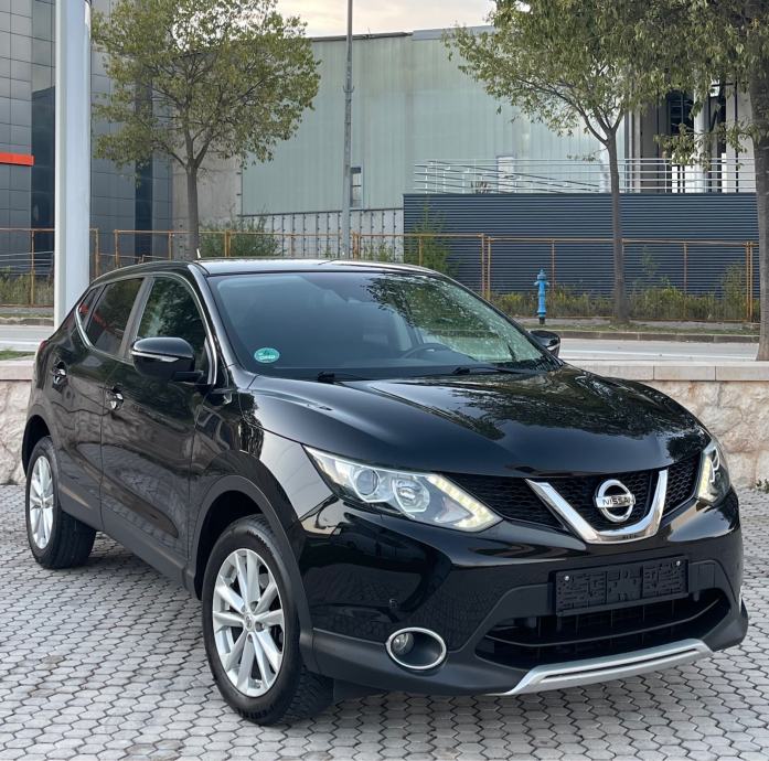 NISSAN QASHQAI - ACENTA - LED , NAVI , KAMERA , ALU